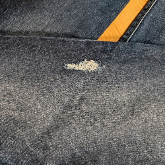 Spanx Distressed Denim Leggings Sz Med - Picture 8 of 8